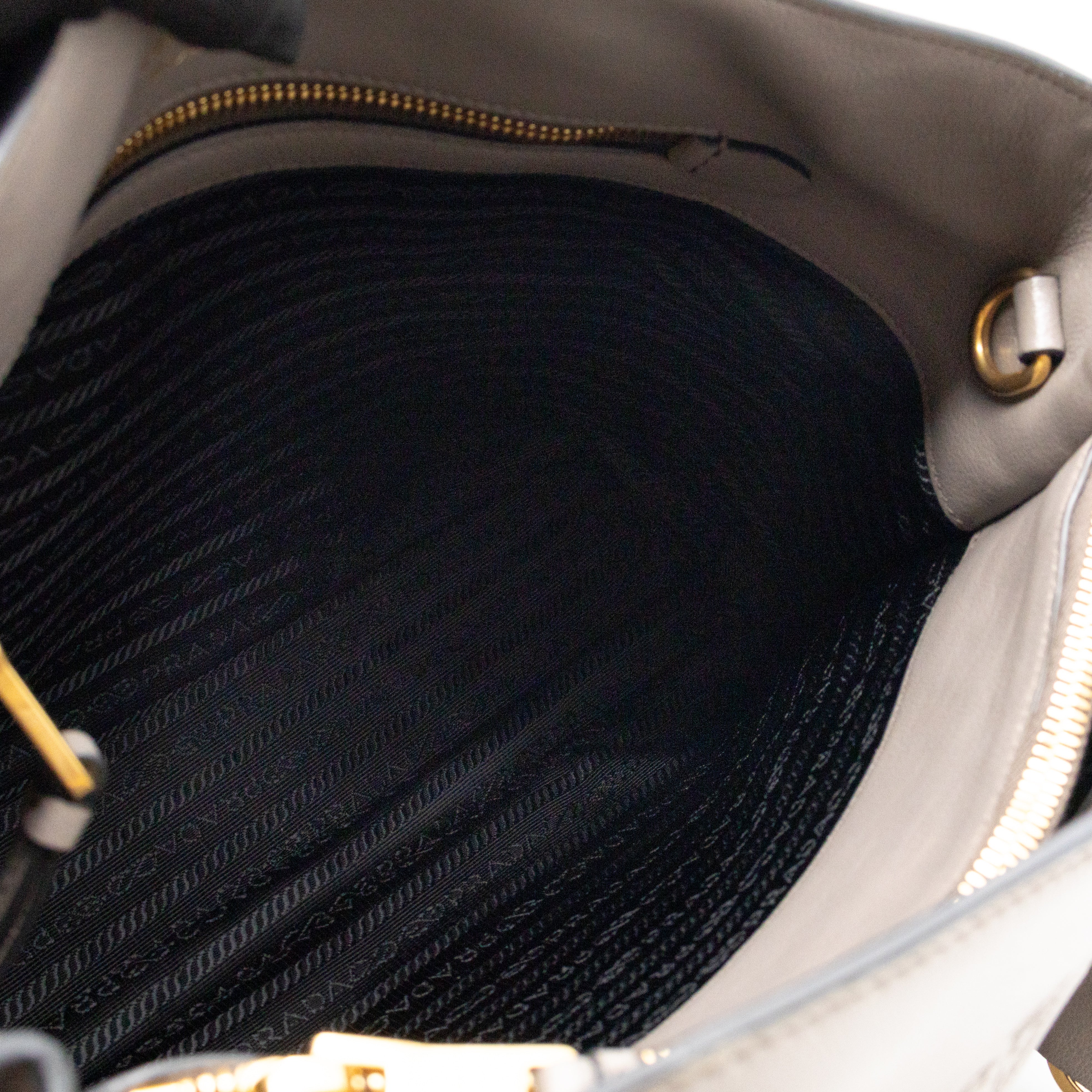 Canapa Tote Bag Logo Embossed Grey Leather