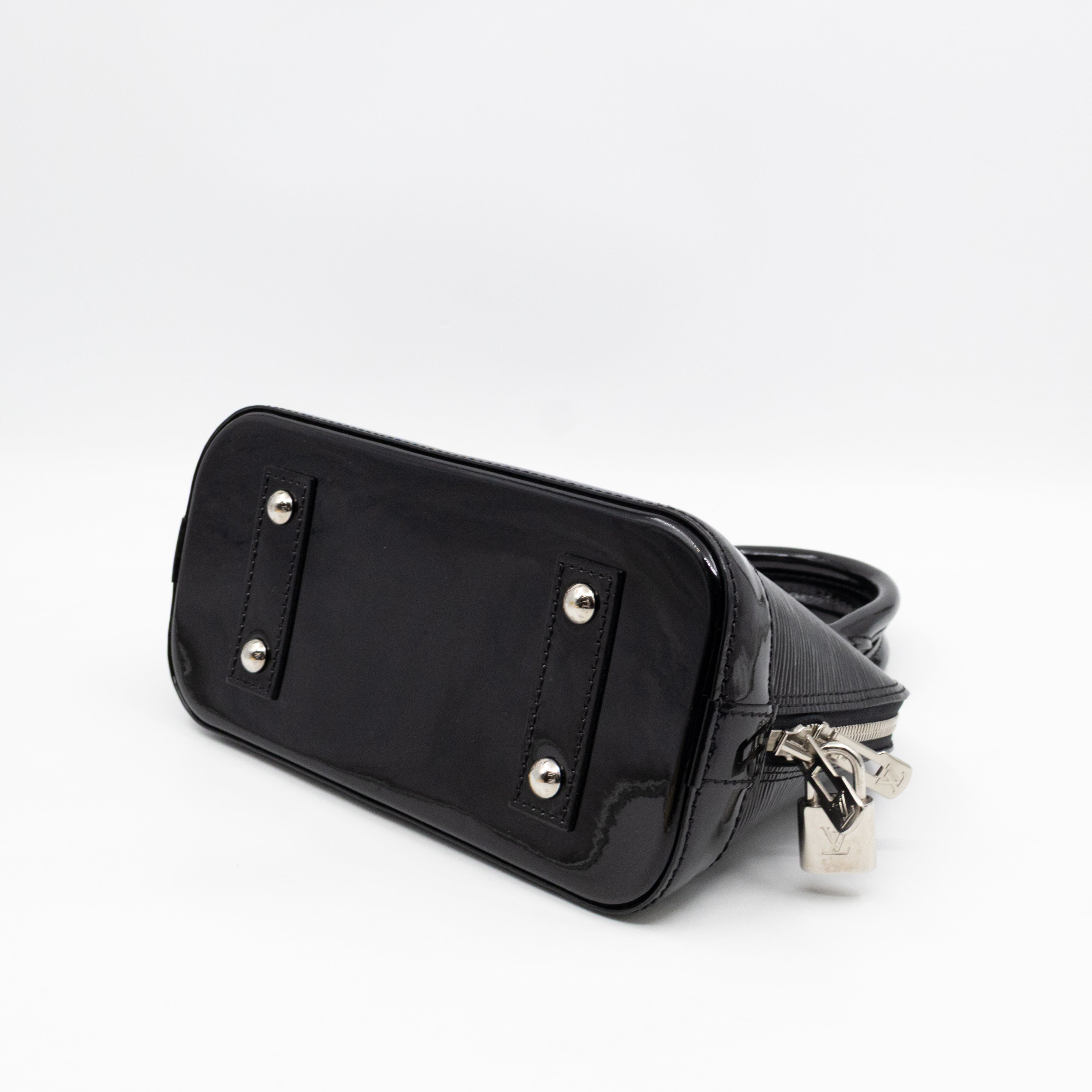 Alma BB Black Epi Electric Leather