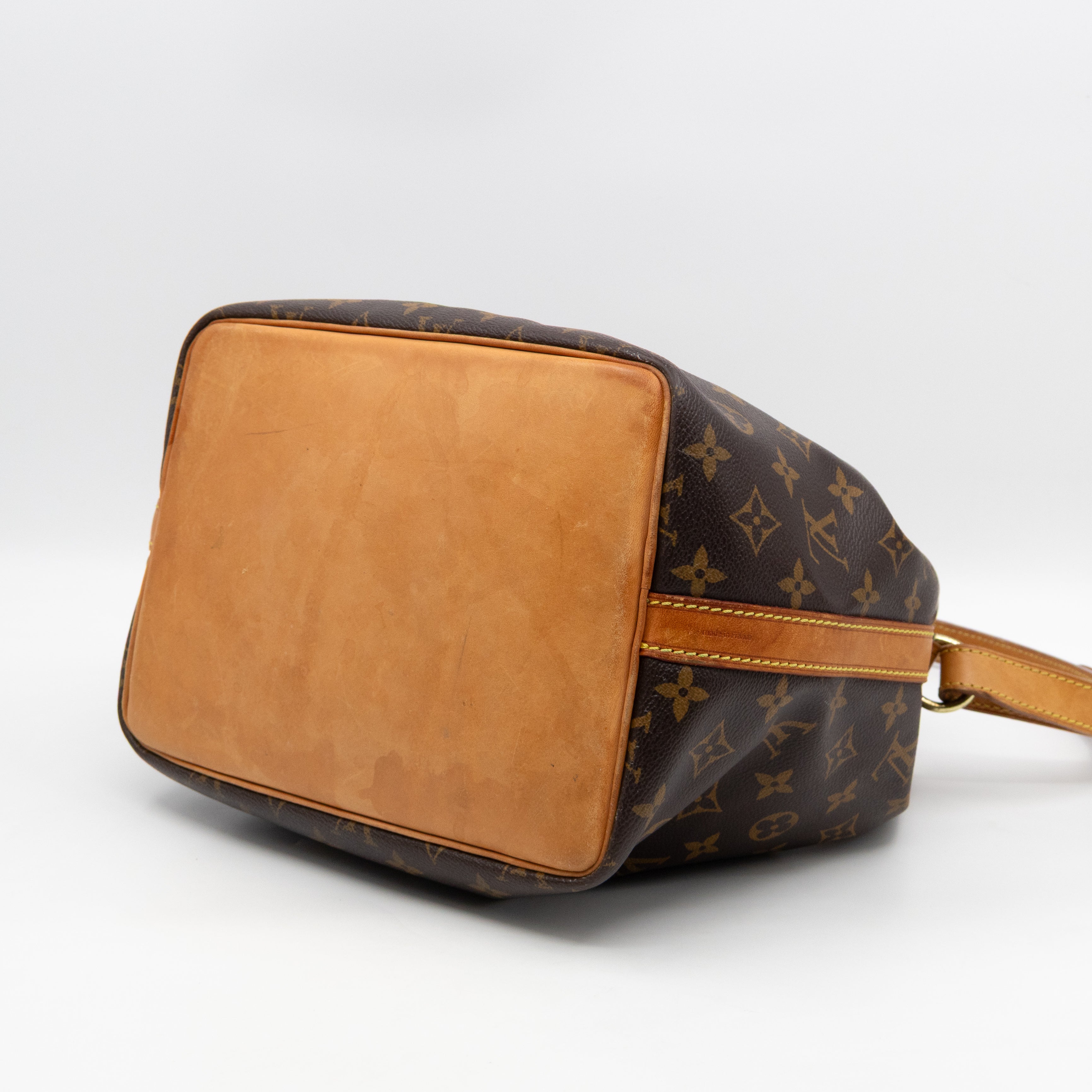 Petit Noe Monogram