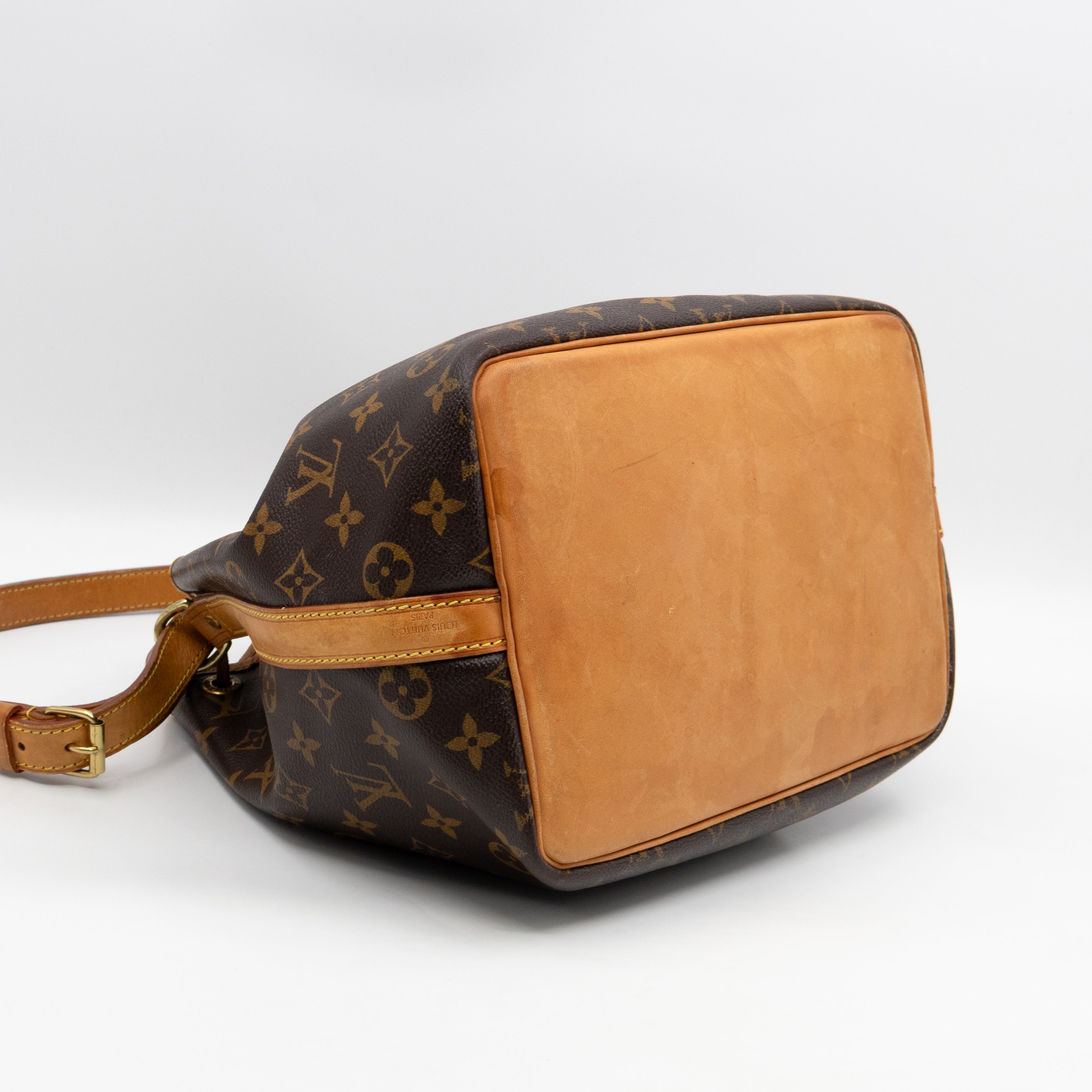 Petit Noe Monogram
