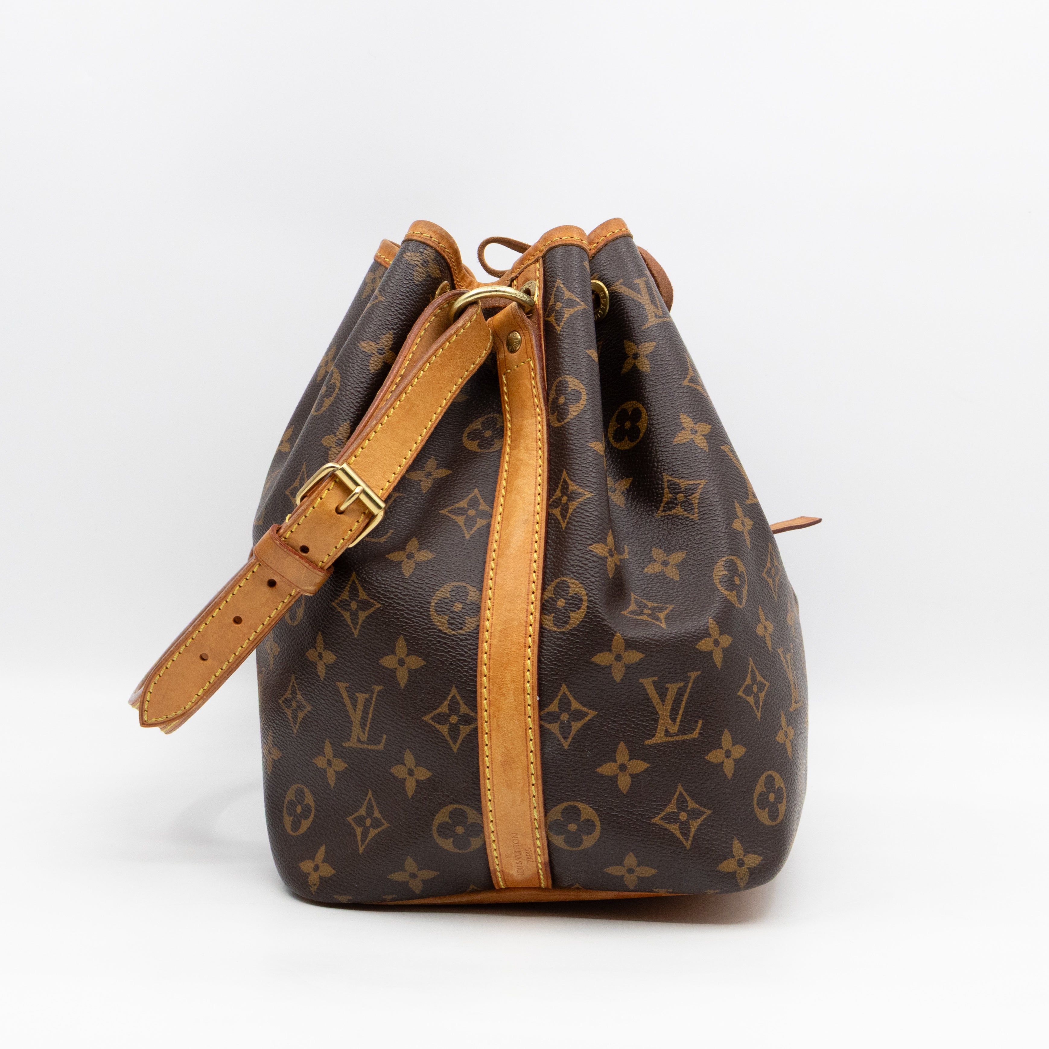 Petit Noe Monogram