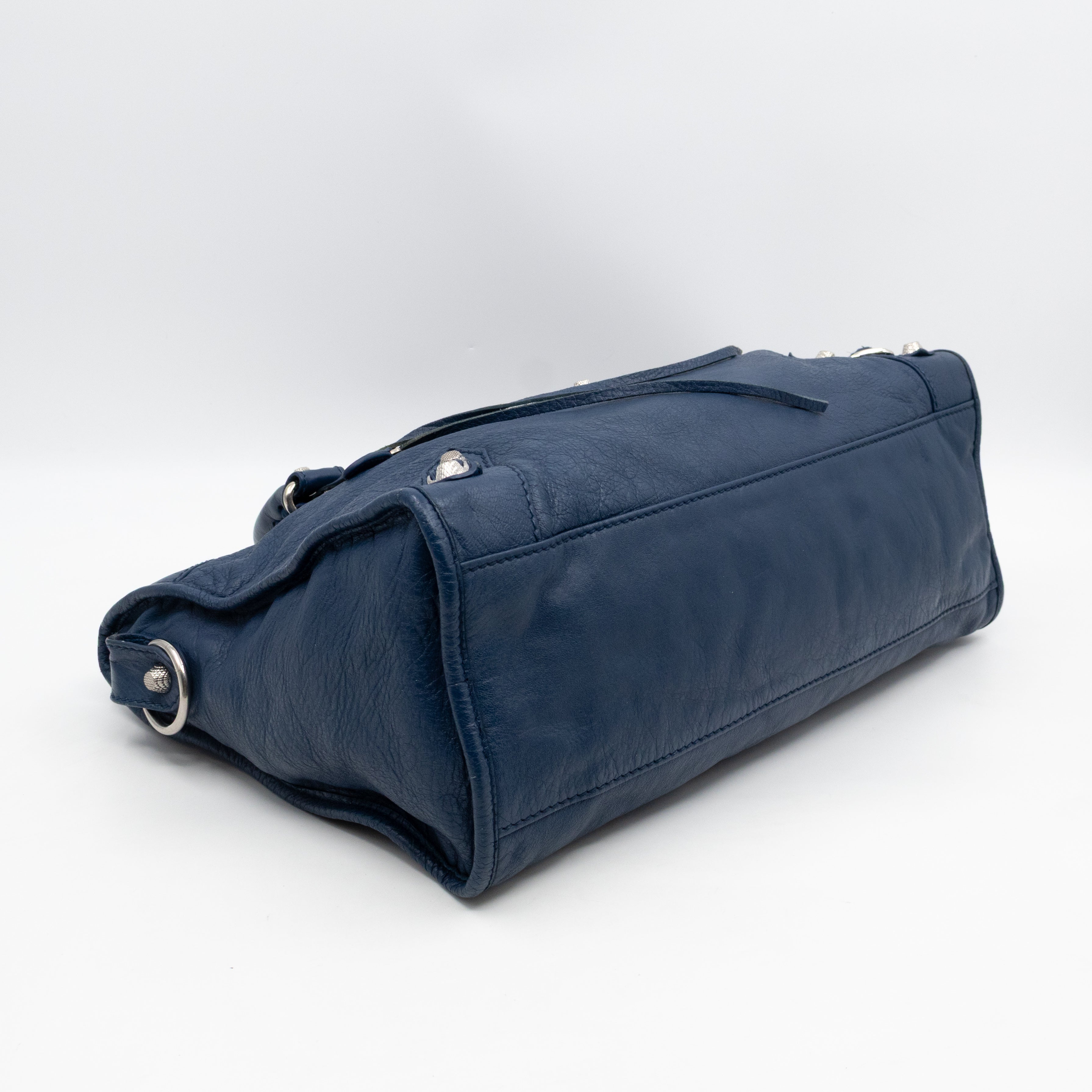 Classic City Giant 12 Blue Leather