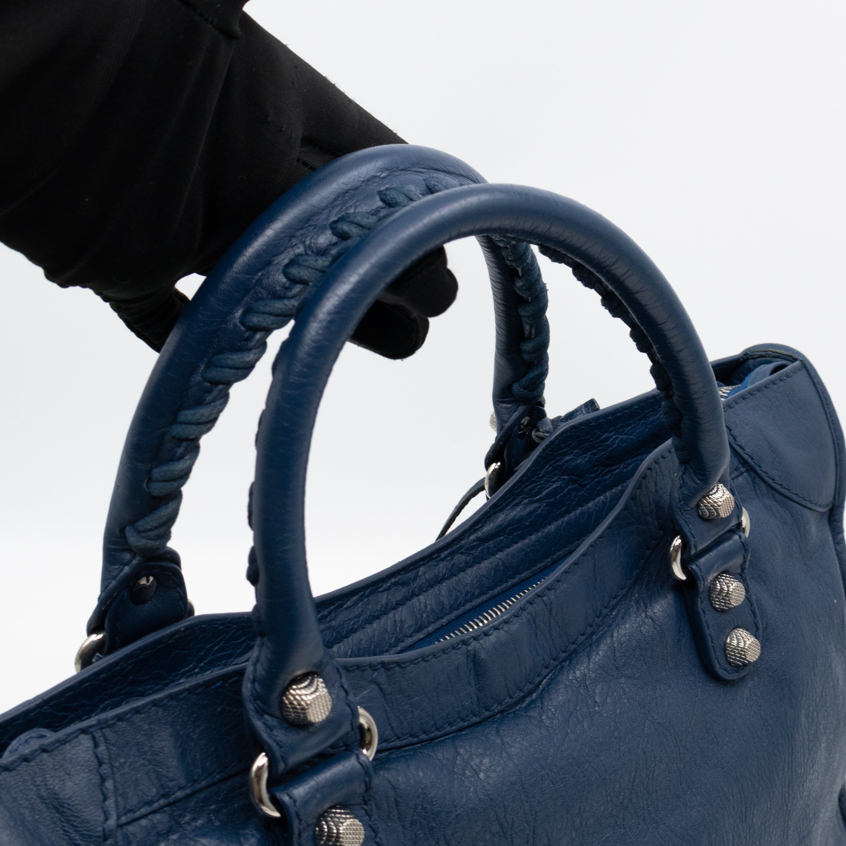 Classic City Giant 12 Blue Leather