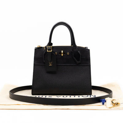 City Steamer PM Black Leather