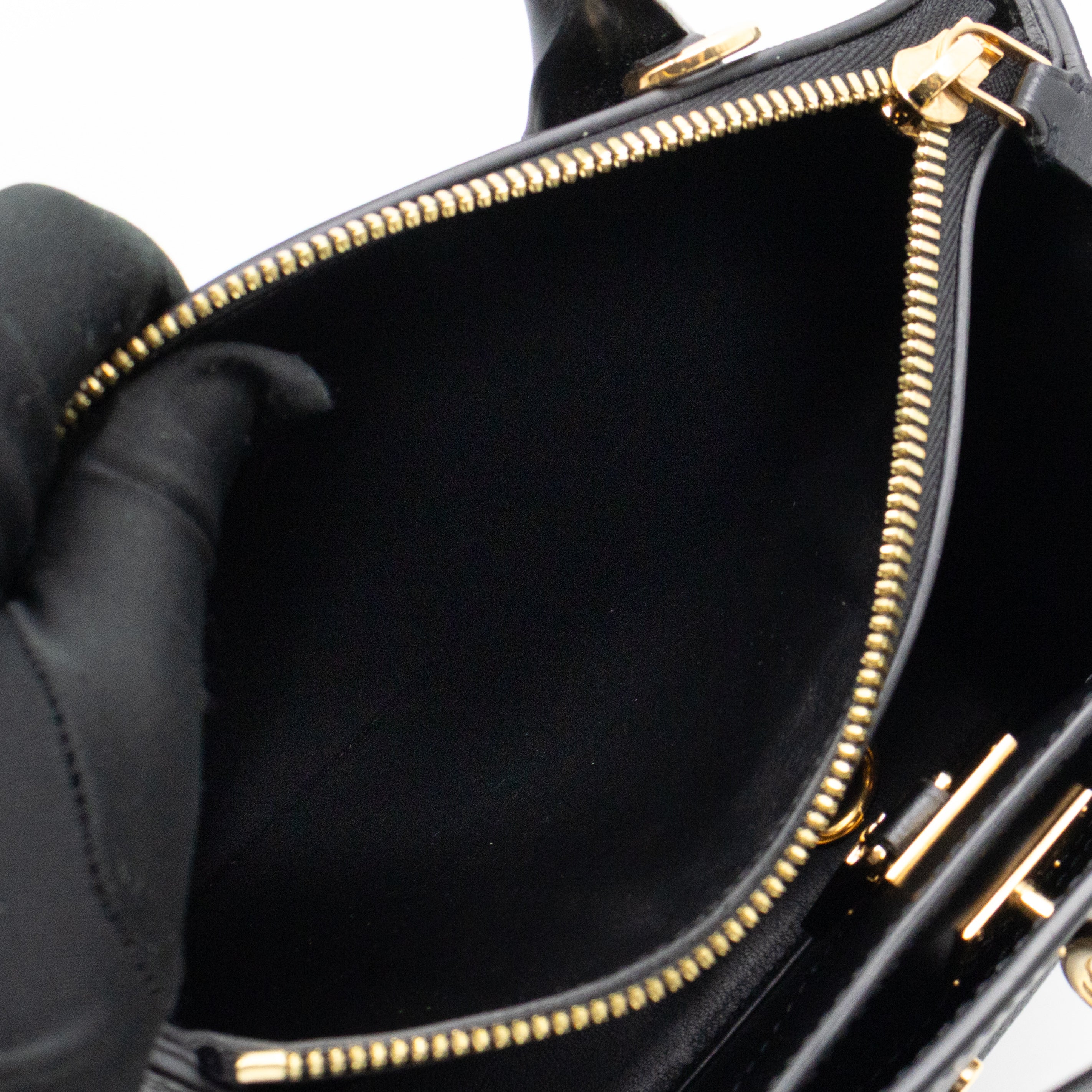 City Steamer PM Black Leather
