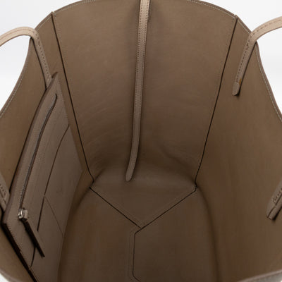 Cabas Phantom Tote Grey Leather