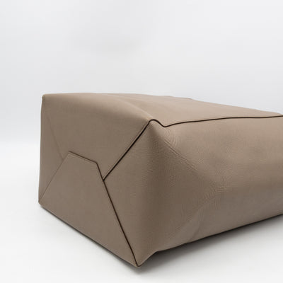 Cabas Phantom Tote Grey Leather