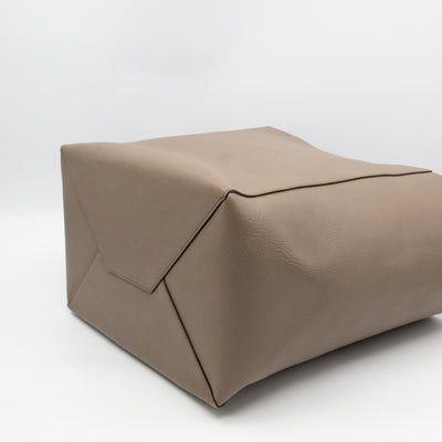 Cabas Phantom Tote Grey Leather