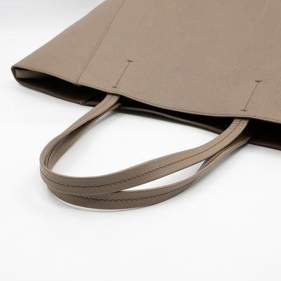 Cabas Phantom Tote Grey Leather