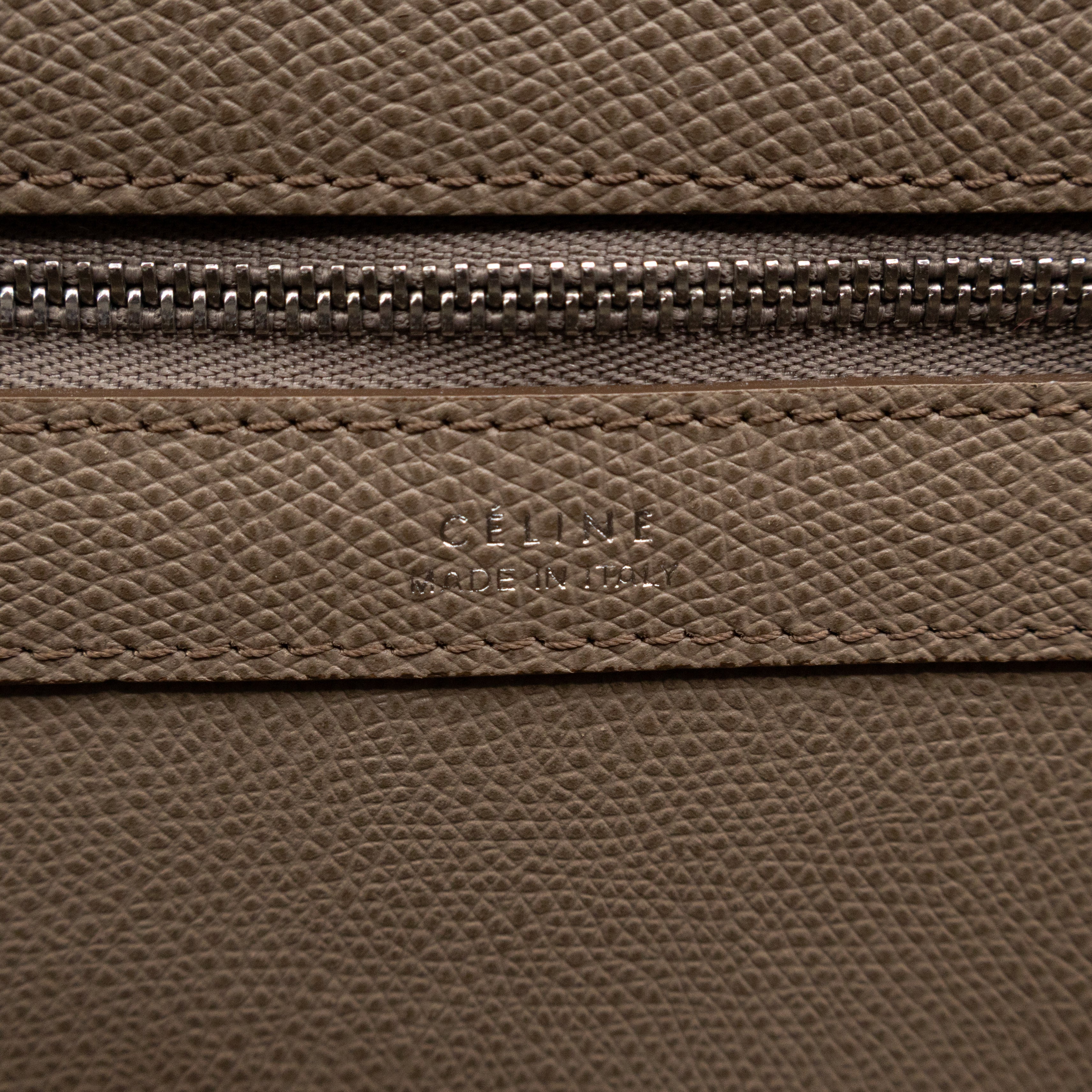 Cabas Phantom Tote Grey Leather