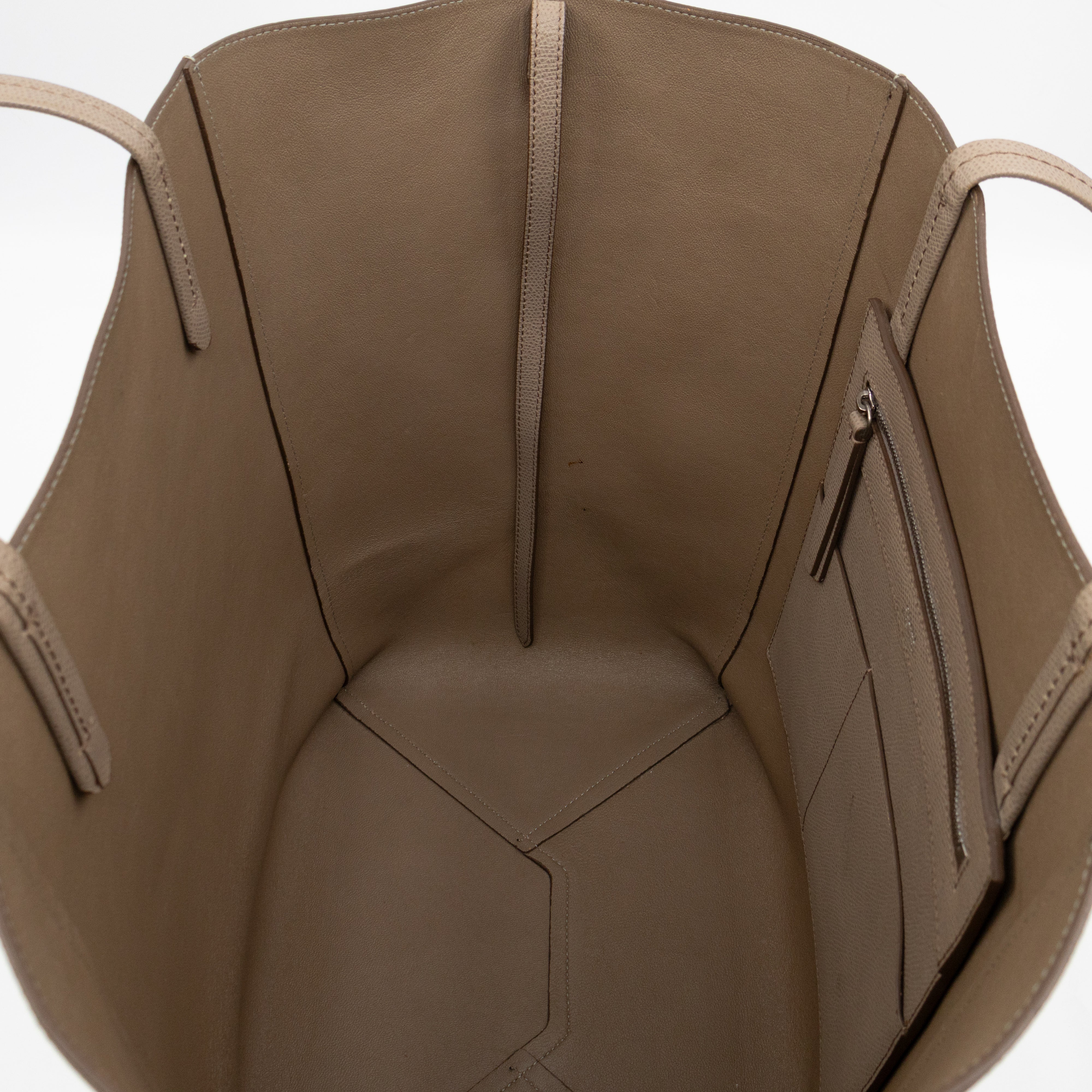 Cabas Phantom Tote Grey Leather