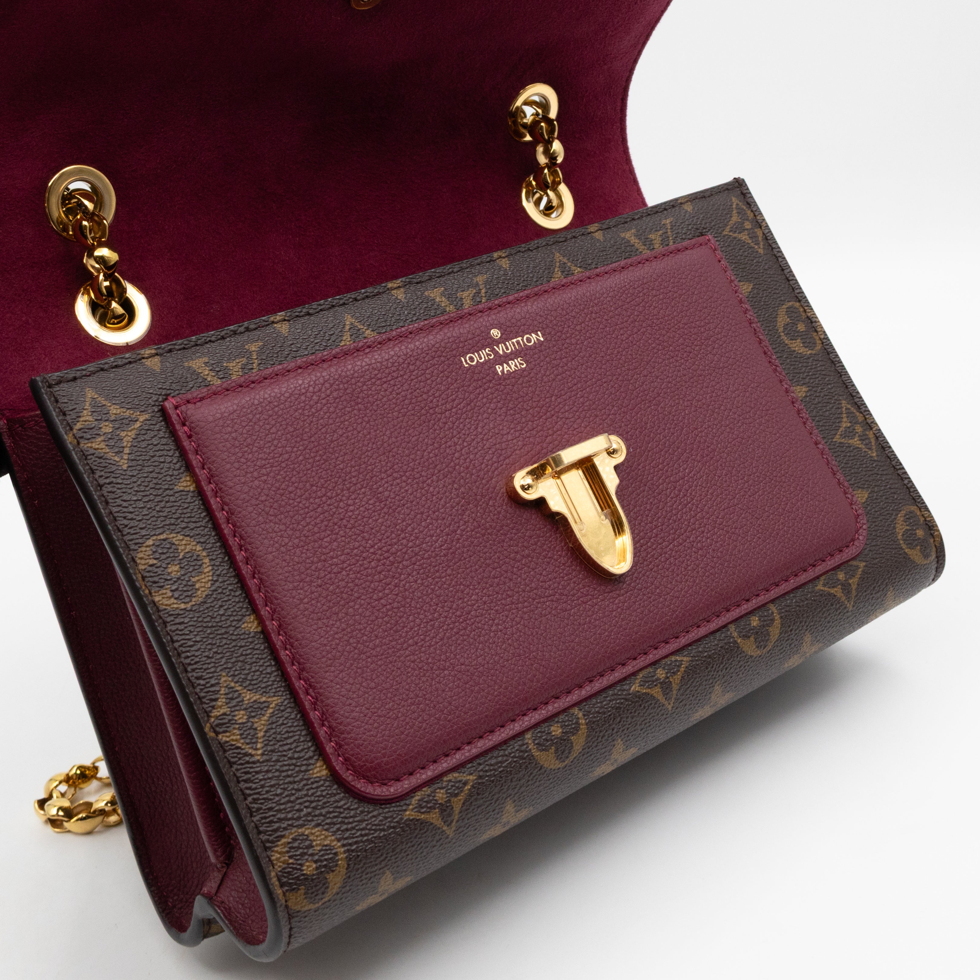 Victoire Monogram Raisin