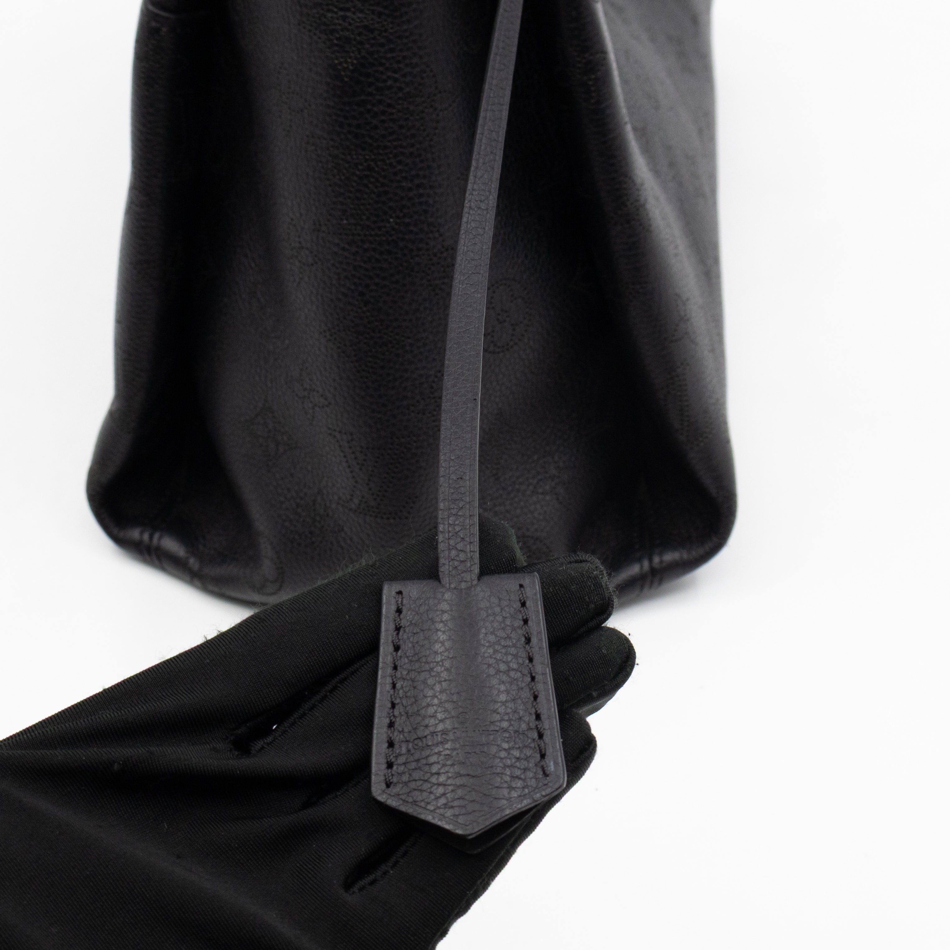 Sevres Mahina Black Leather