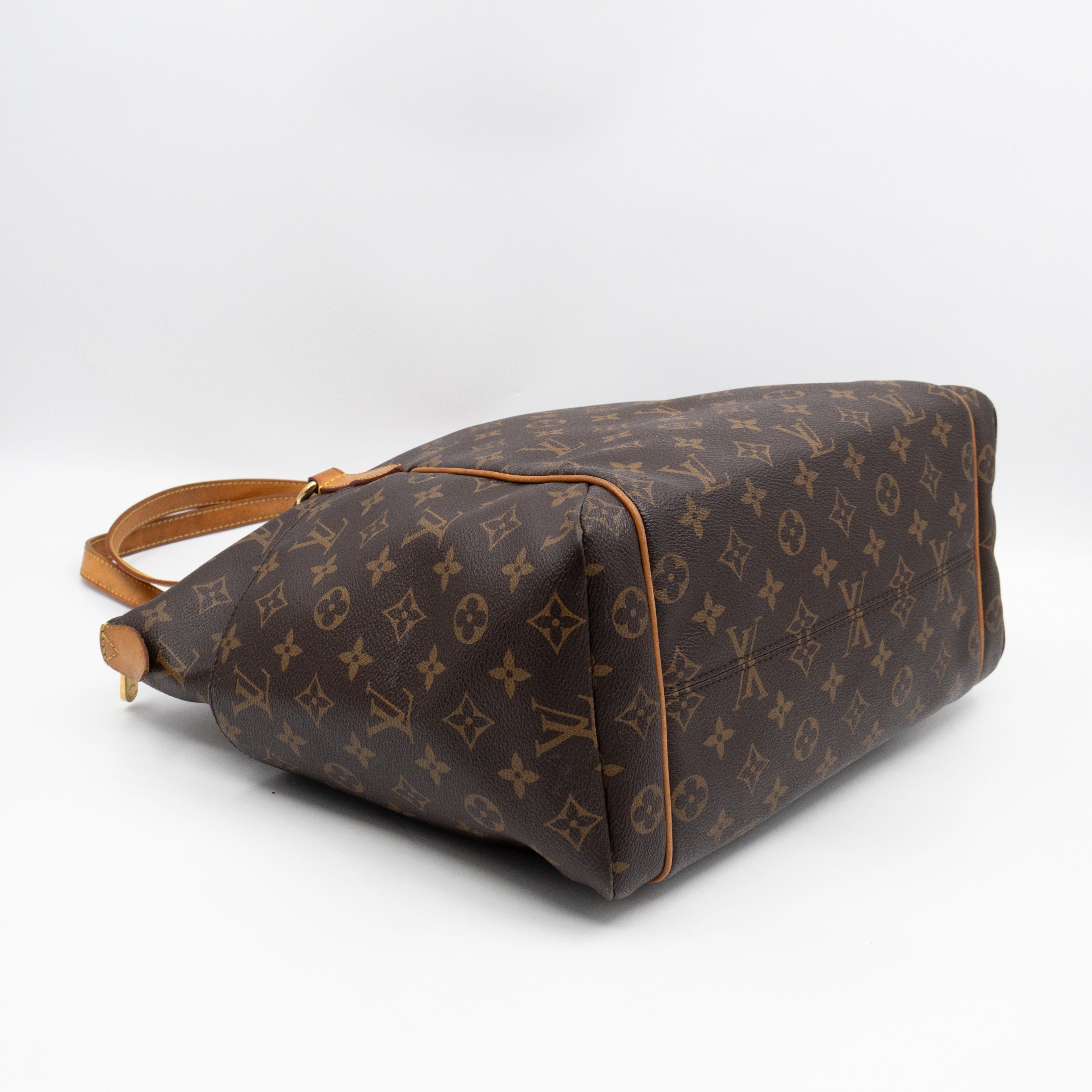 Totally MM Monogram
