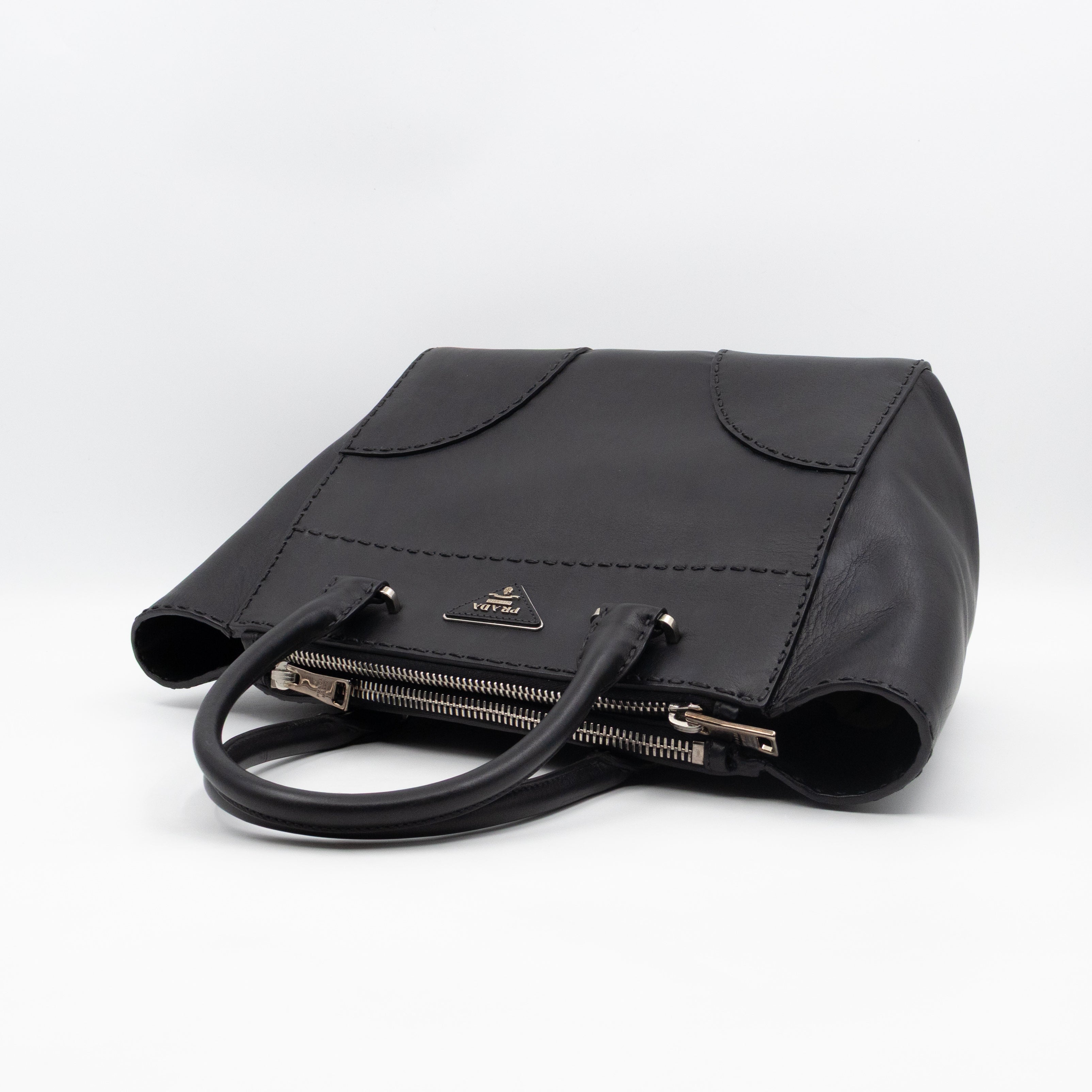 City Stitched Twin Tote Bag Black Calf Leather
