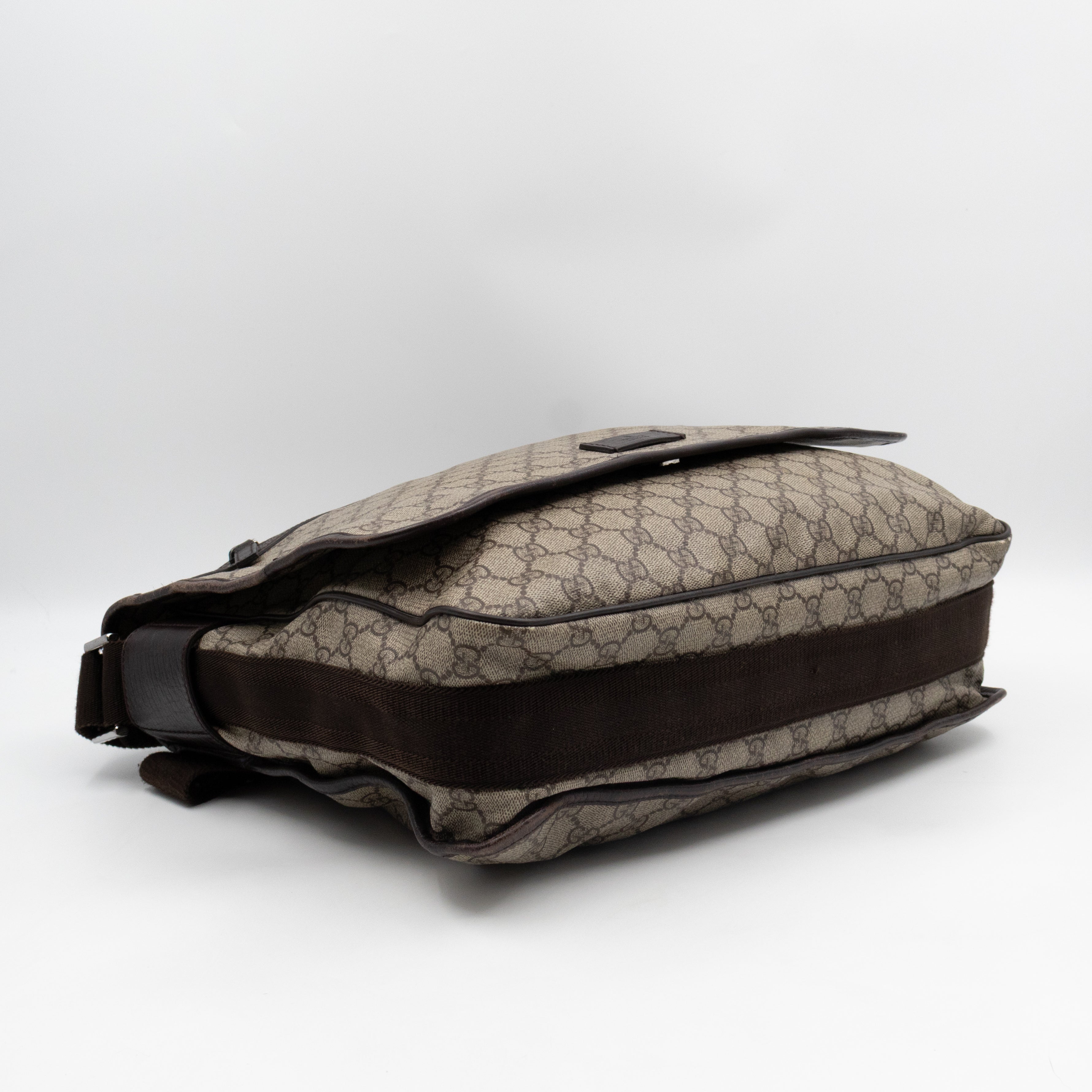 Messenger Shoulder Bag Brown GG Canvas