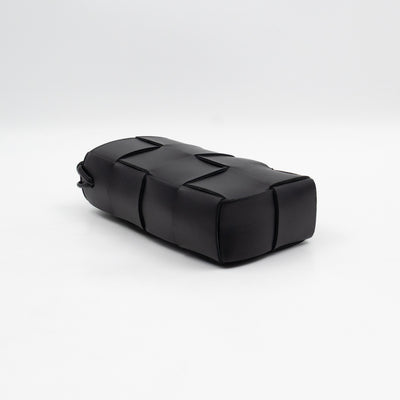 Cassette Phone Pouch Black Maxi Intrecciato Leather