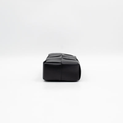 Cassette Phone Pouch Black Maxi Intrecciato Leather