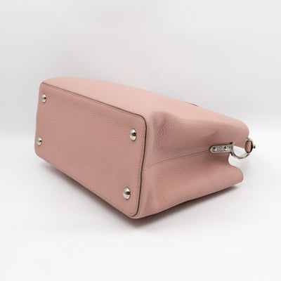 Capucines MM Rose Ballerine Taurillon Leather