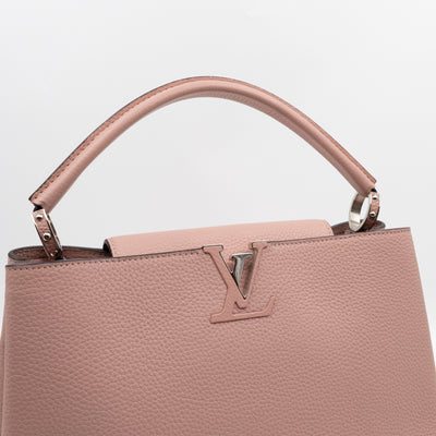 Capucines MM Rose Ballerine Taurillon Leather