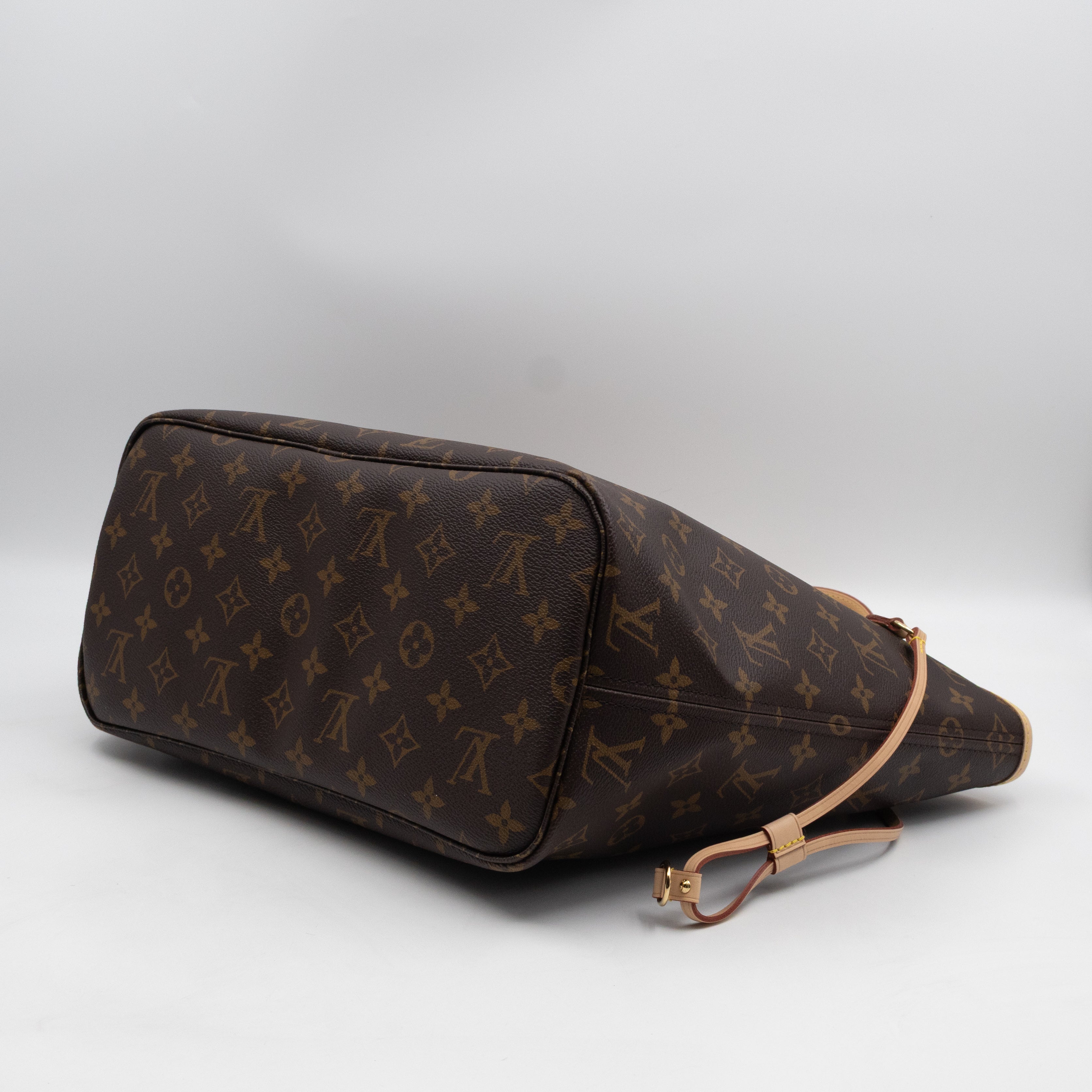 Neverfull MM Monogram Cerise