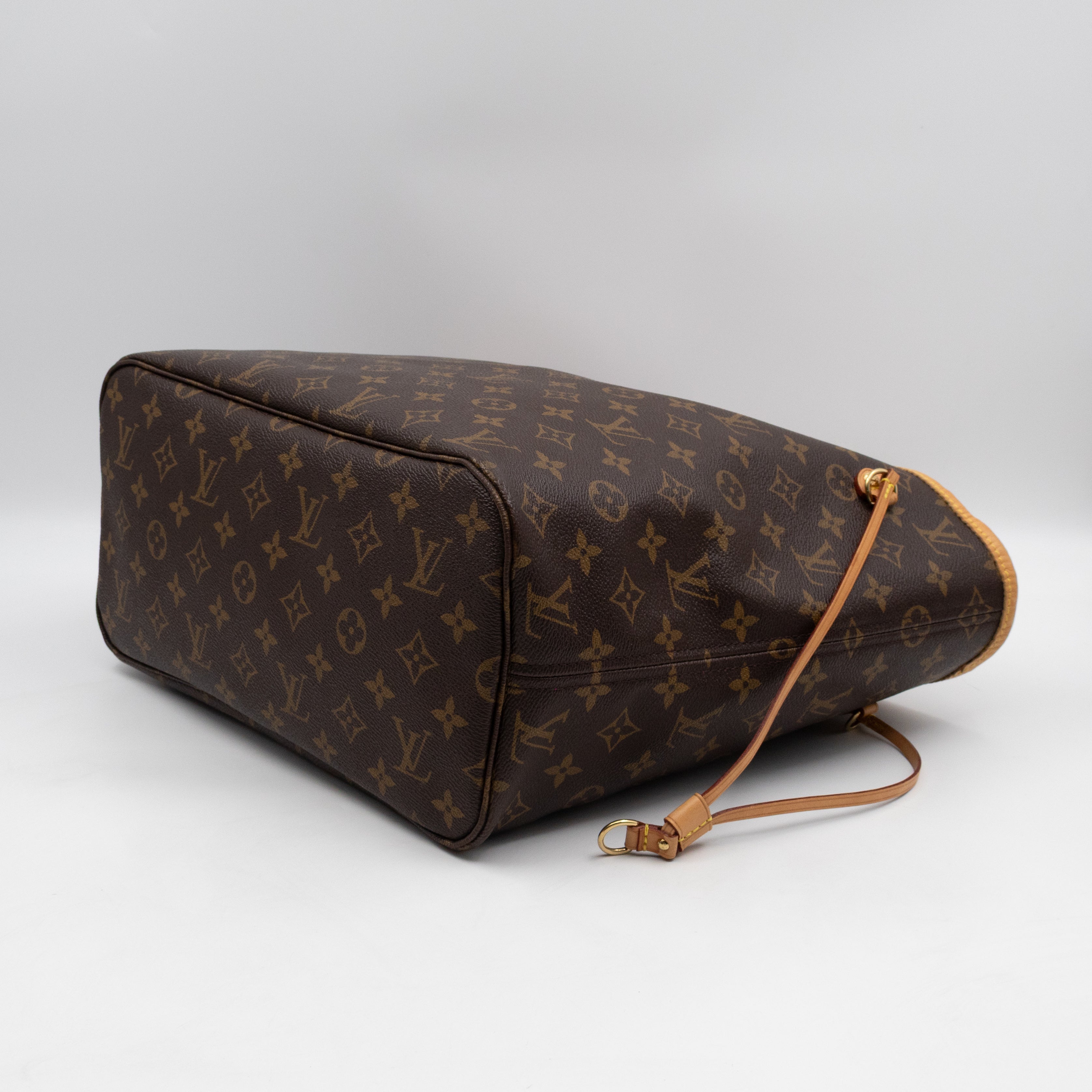 Neverfull MM Monogram Fuchsia