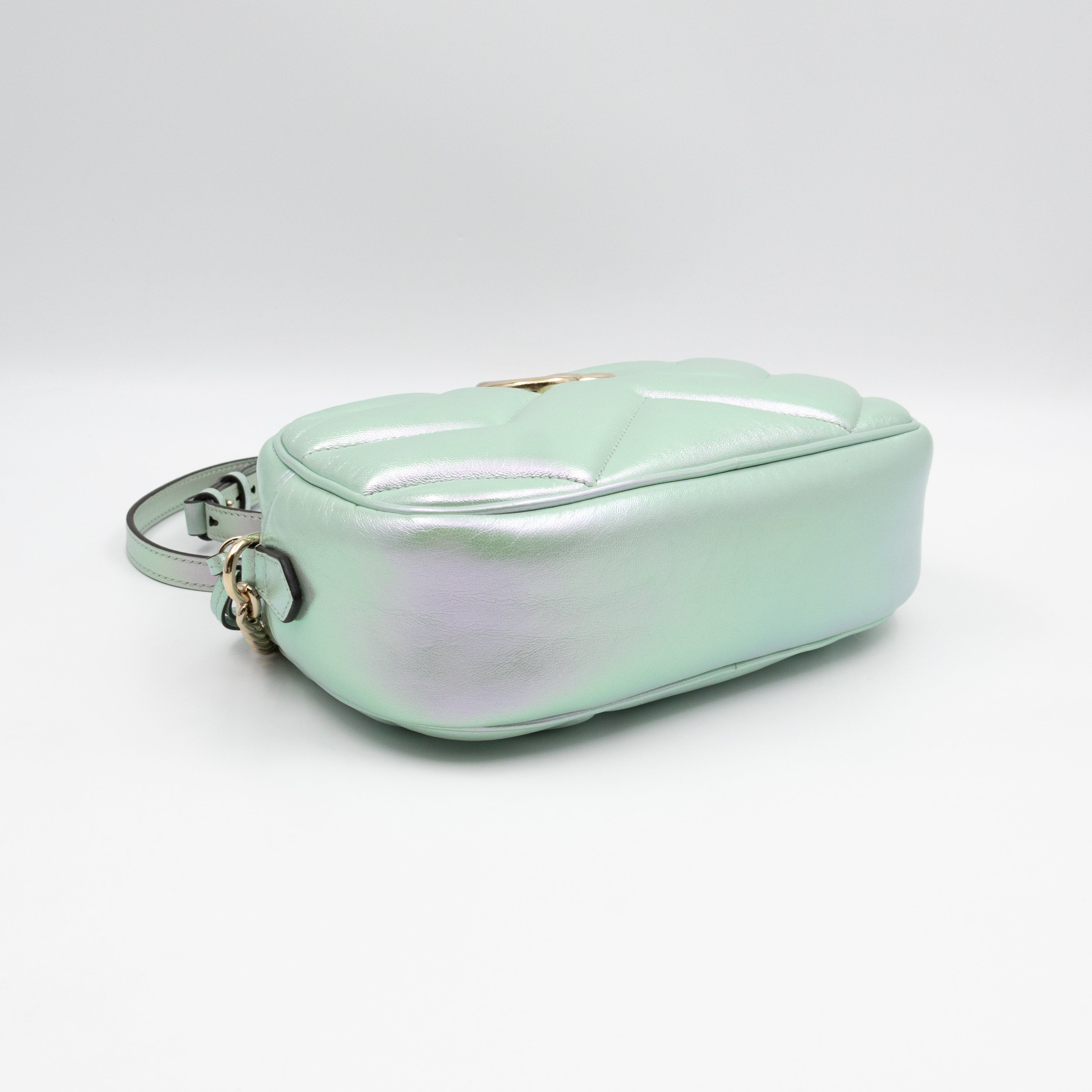 GG Marmont Small Camera Bag Green Iridescent Leather