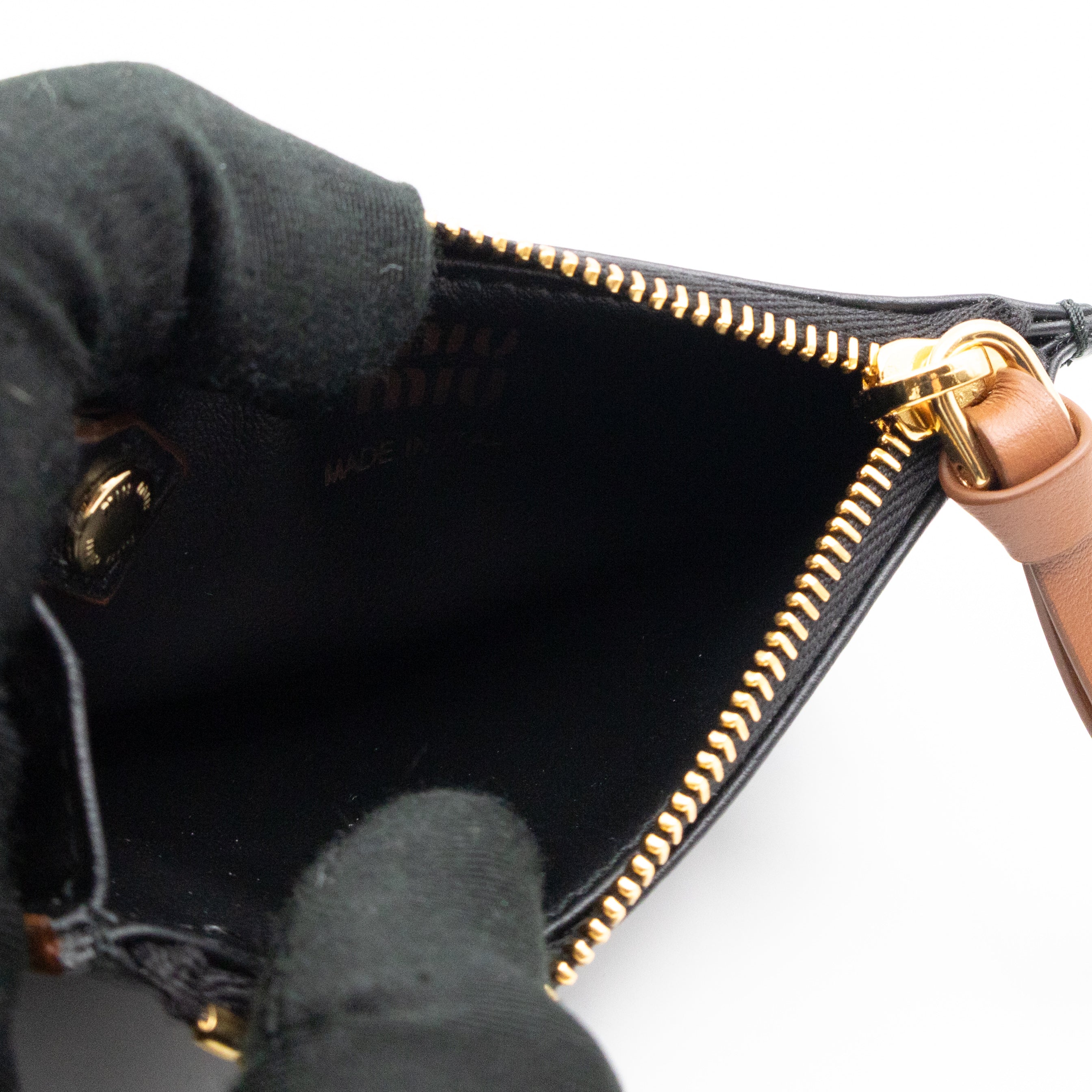 Zipped Card Holder Black Leather