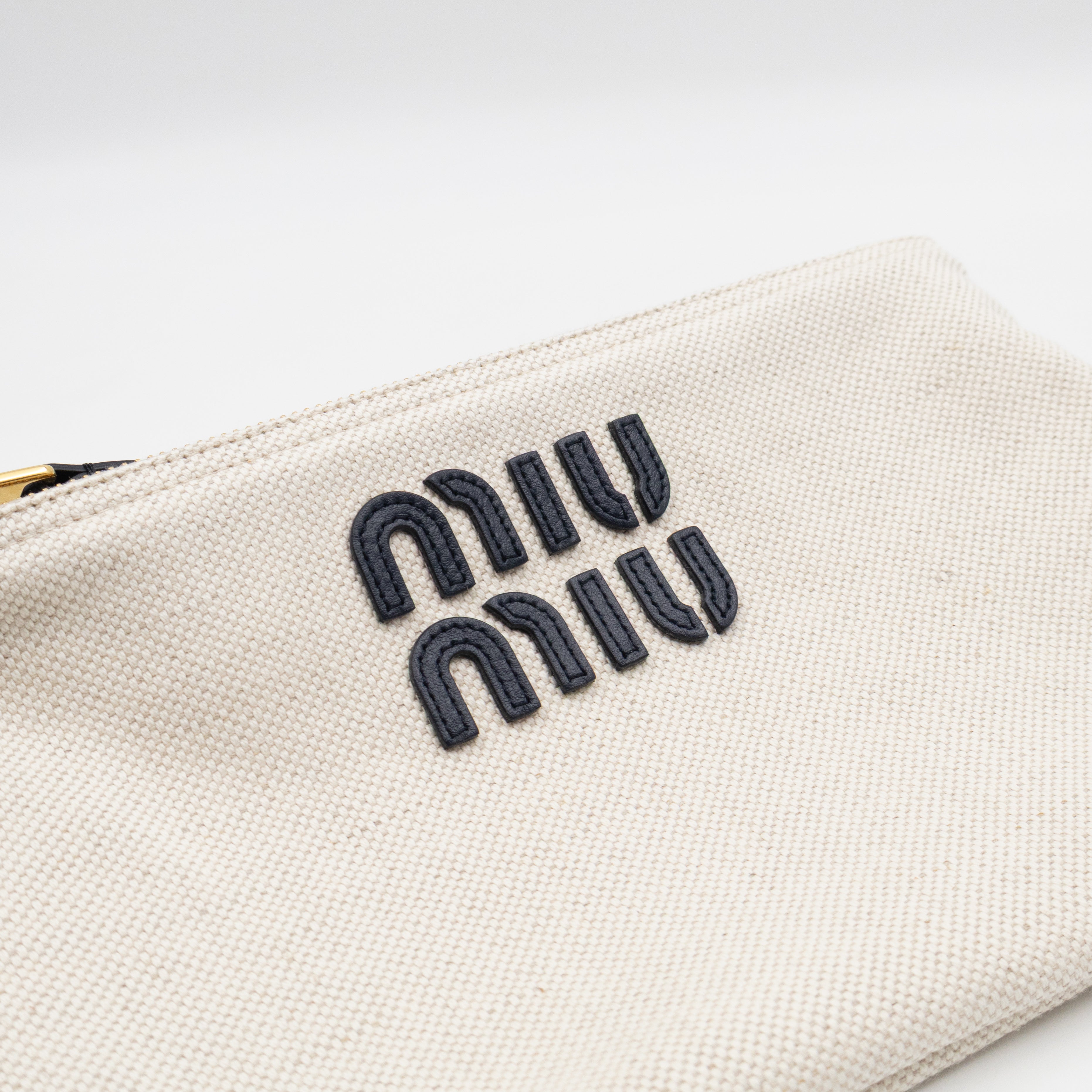 Logo Pouch White Canvas