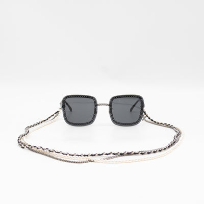 Square Sunglasses With Pearl Triple Chain