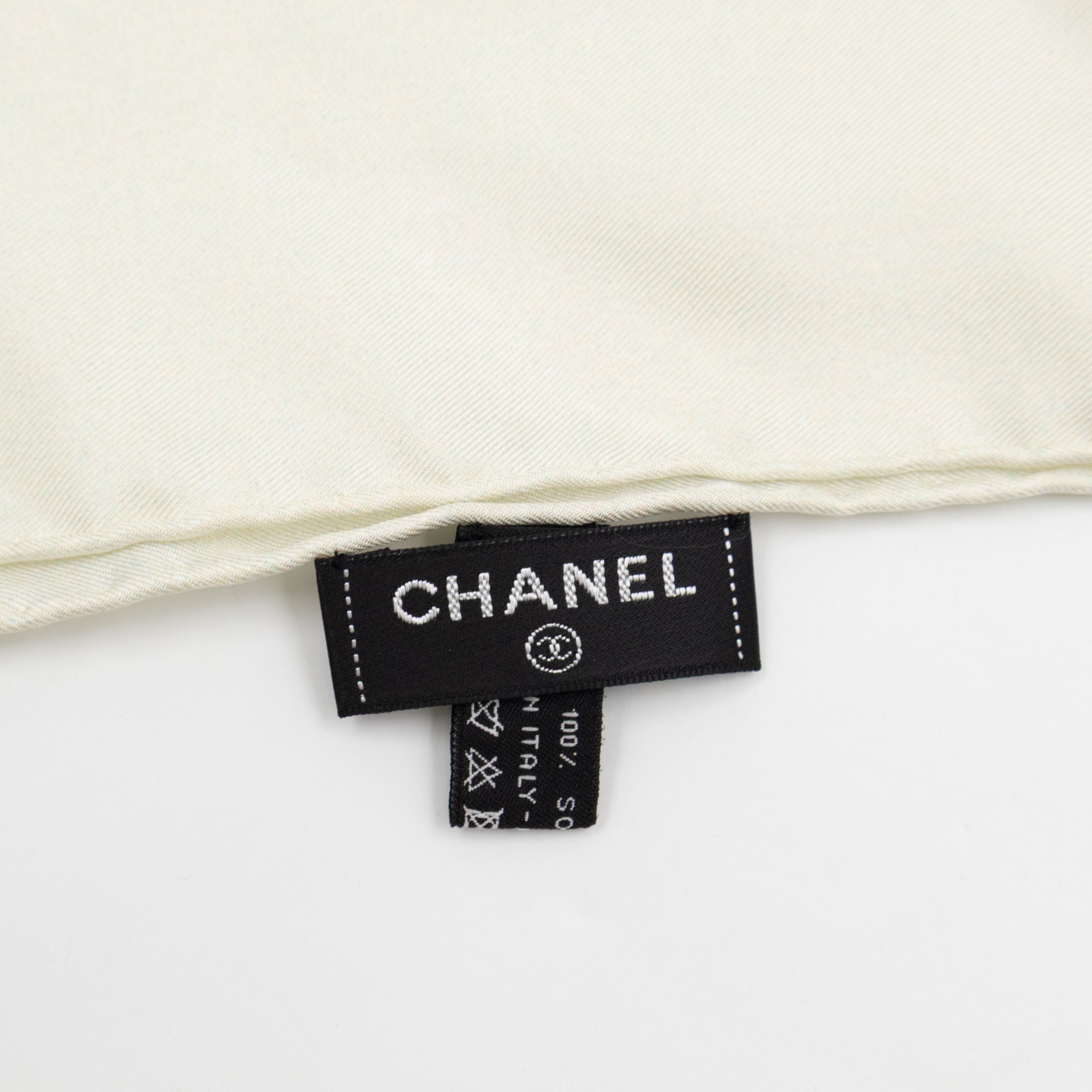 Column Pillar White Silk Scarf