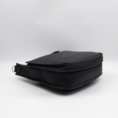 Evelyne III 29 PM Black Taurillon Clemence Leather