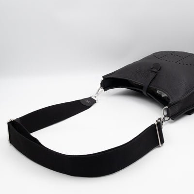 Evelyne III 29 PM Black Taurillon Clemence Leather