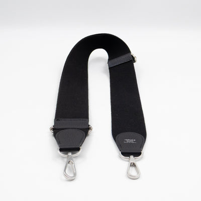 Evelyne III 29 PM Black Taurillon Clemence Leather