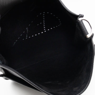 Evelyne III 29 PM Black Taurillon Clemence Leather
