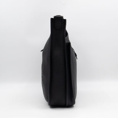 Evelyne III 29 PM Black Taurillon Clemence Leather