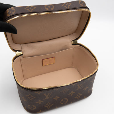 Nice Mini Monogram