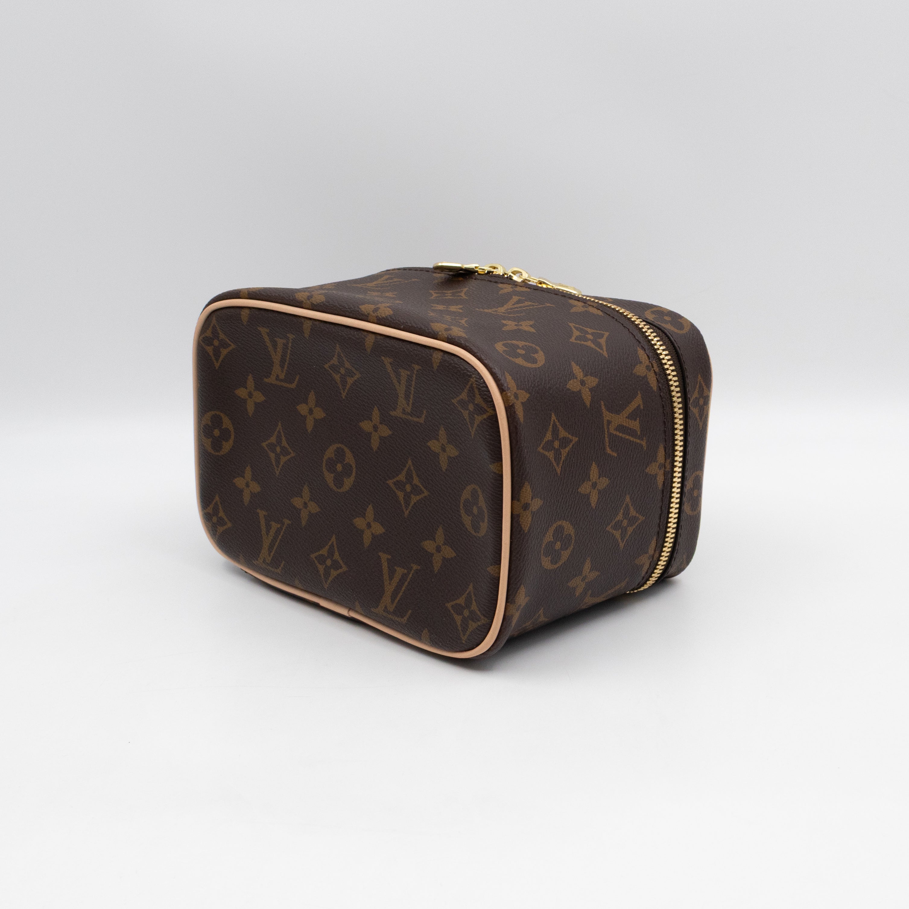 Nice Mini Monogram