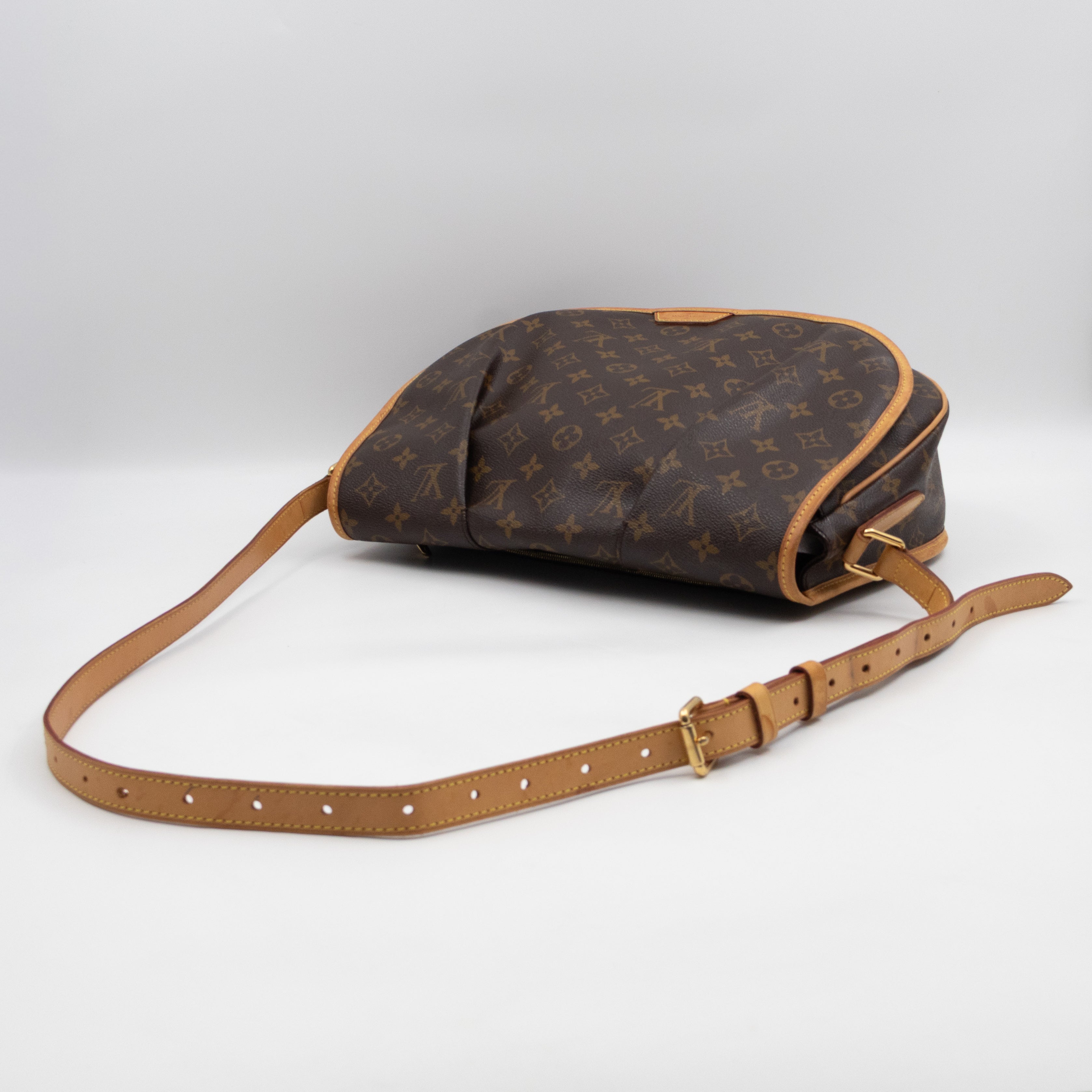 Menilmontant MM Monogram