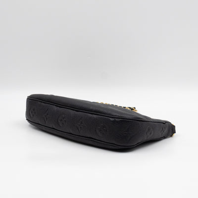 Multi Pochette Accessoires Black Monogram Empreinte