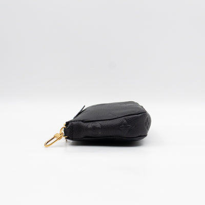 Multi Pochette Accessoires Black Monogram Empreinte