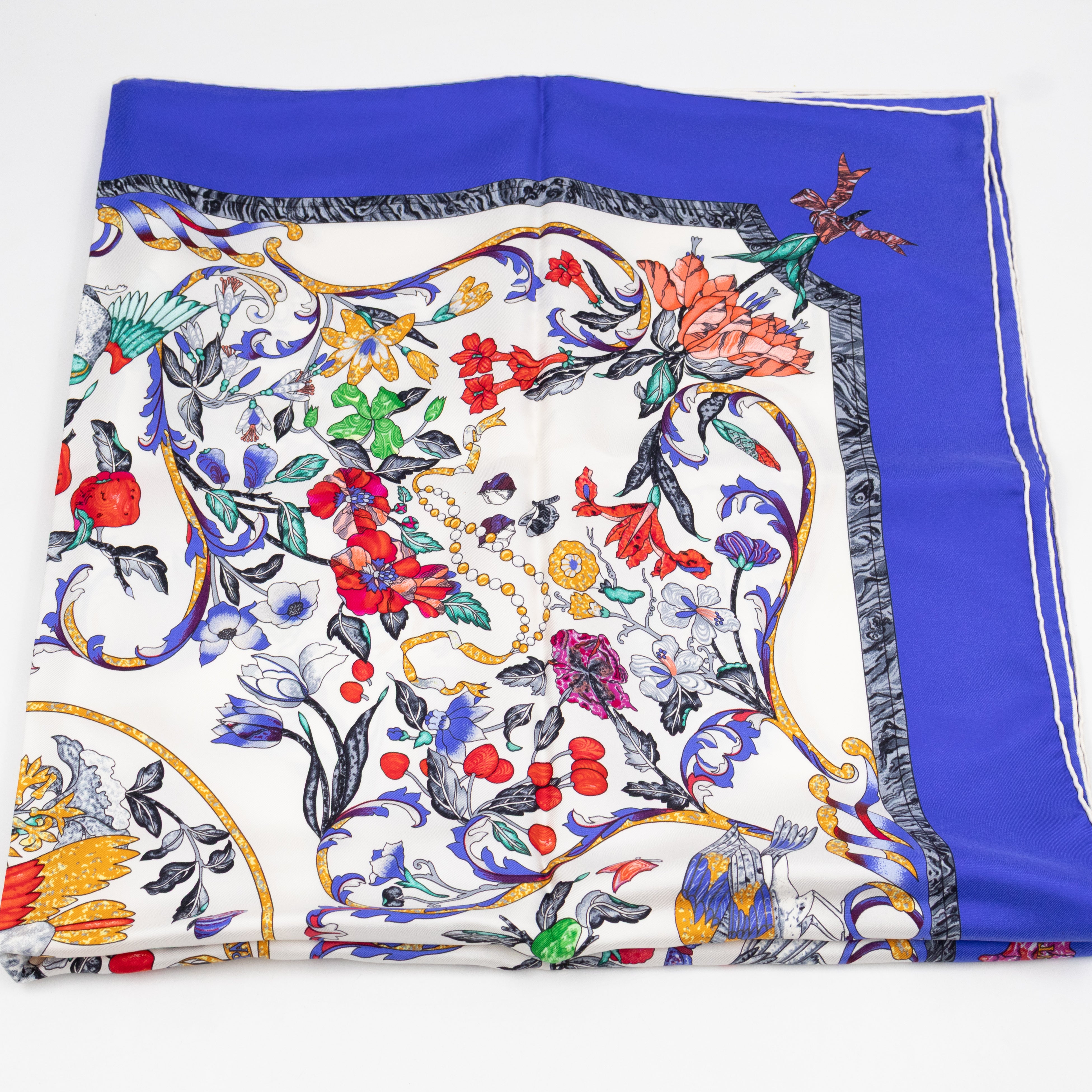Silk Scarf 90 Pierres d'Orient et d'Occident