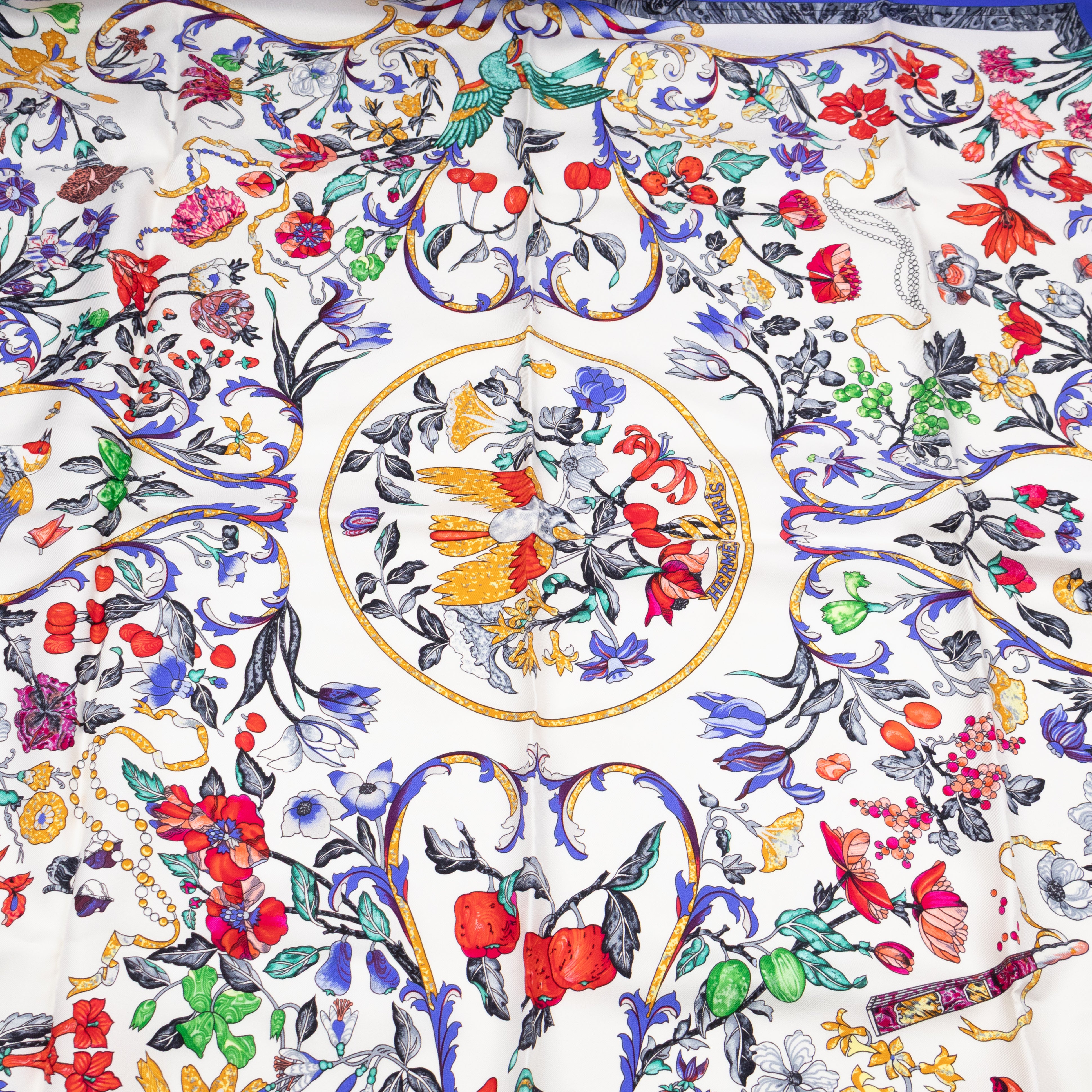 Silk Scarf 90 Pierres d'Orient et d'Occident