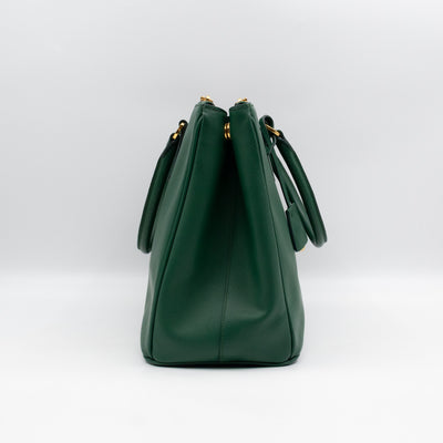Galleria Large Double Zip Biliardo Green Saffiano Leather