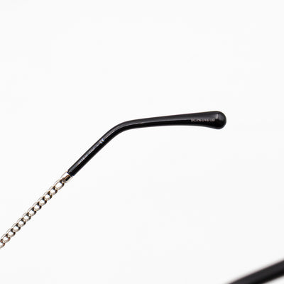 Round Sunglasses with Double Chain