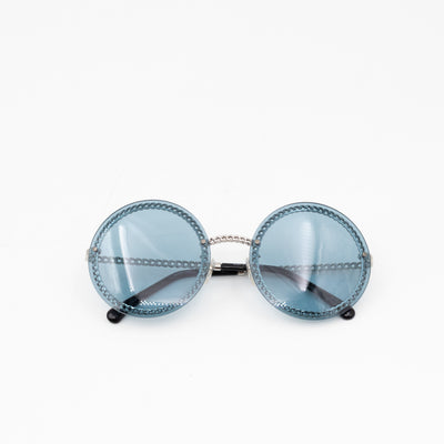 Round Sunglasses with Double Chain
