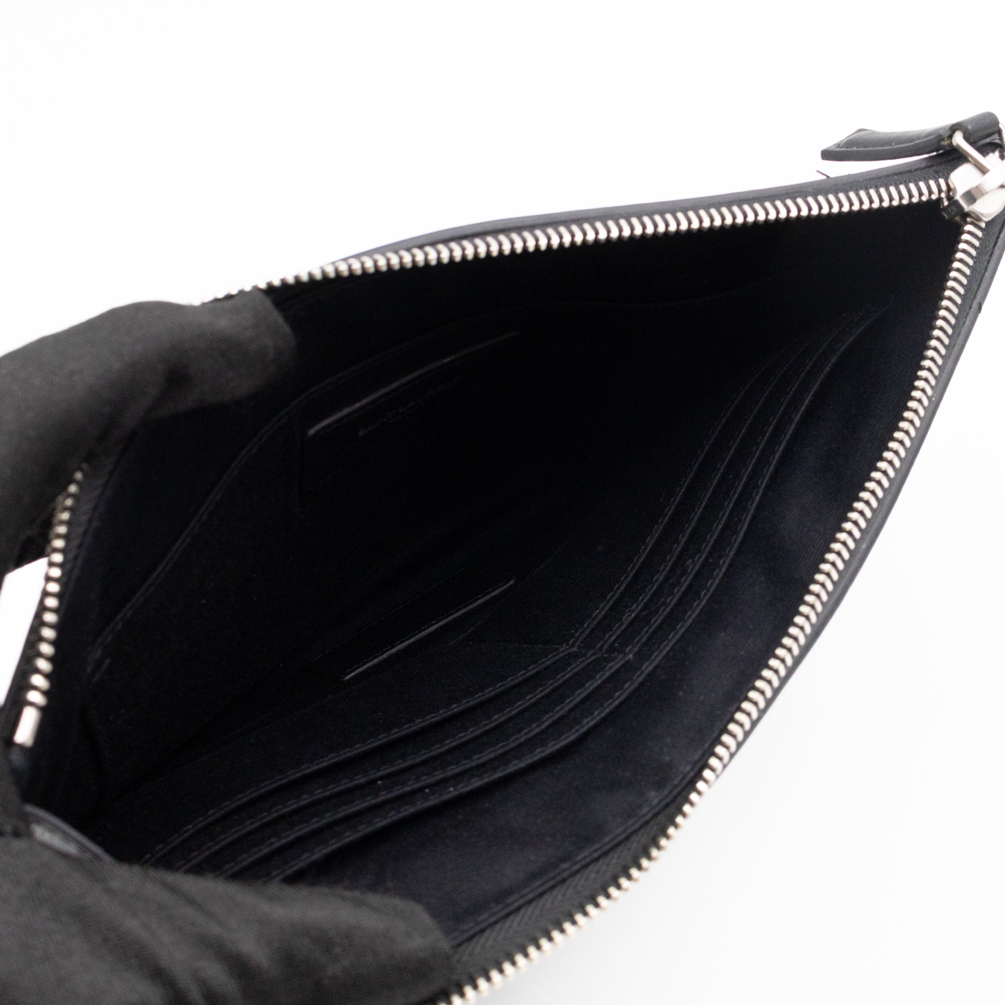 Flat Clutch Pouch Black Leather