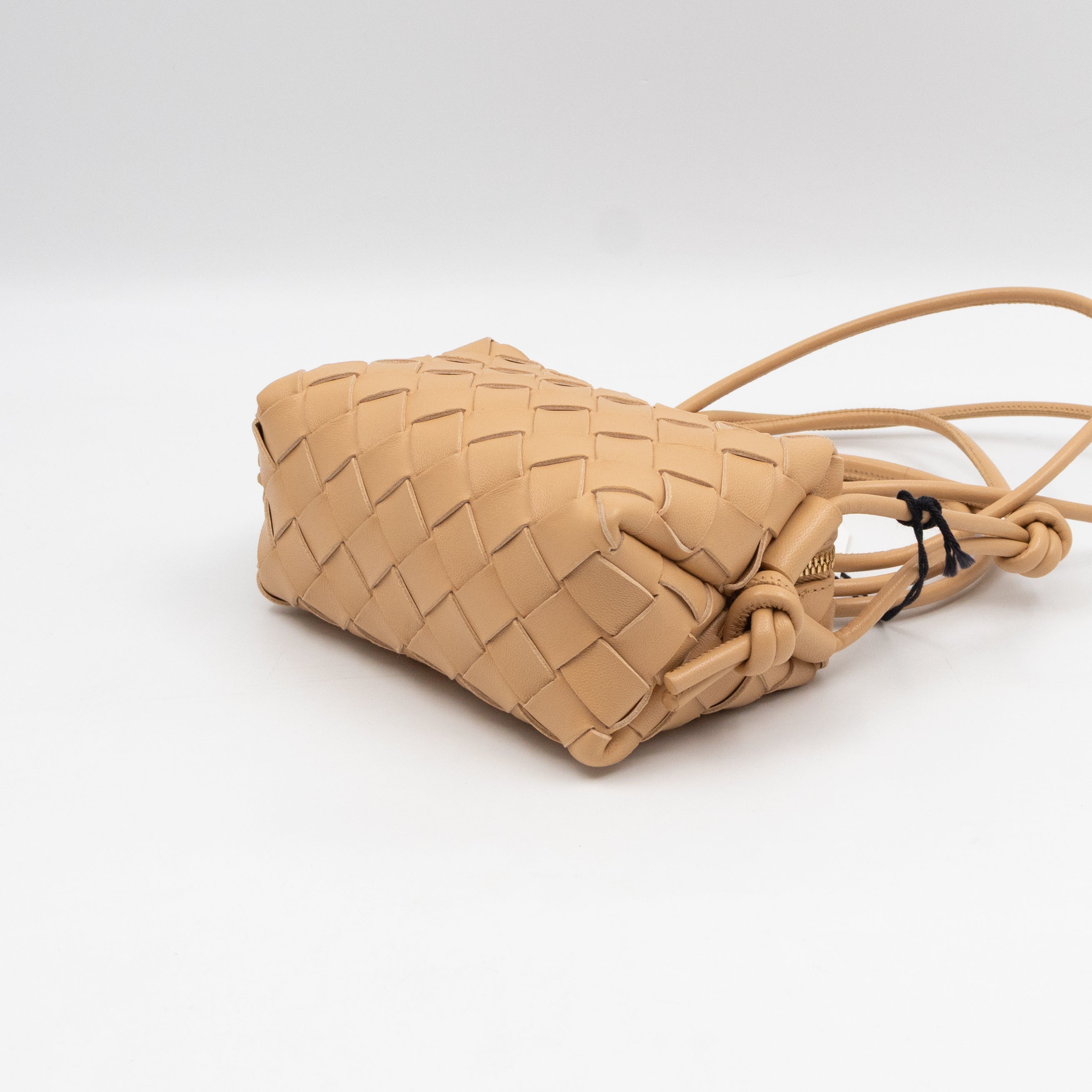 Candy Loop Bag Almond Intrecciato Leather