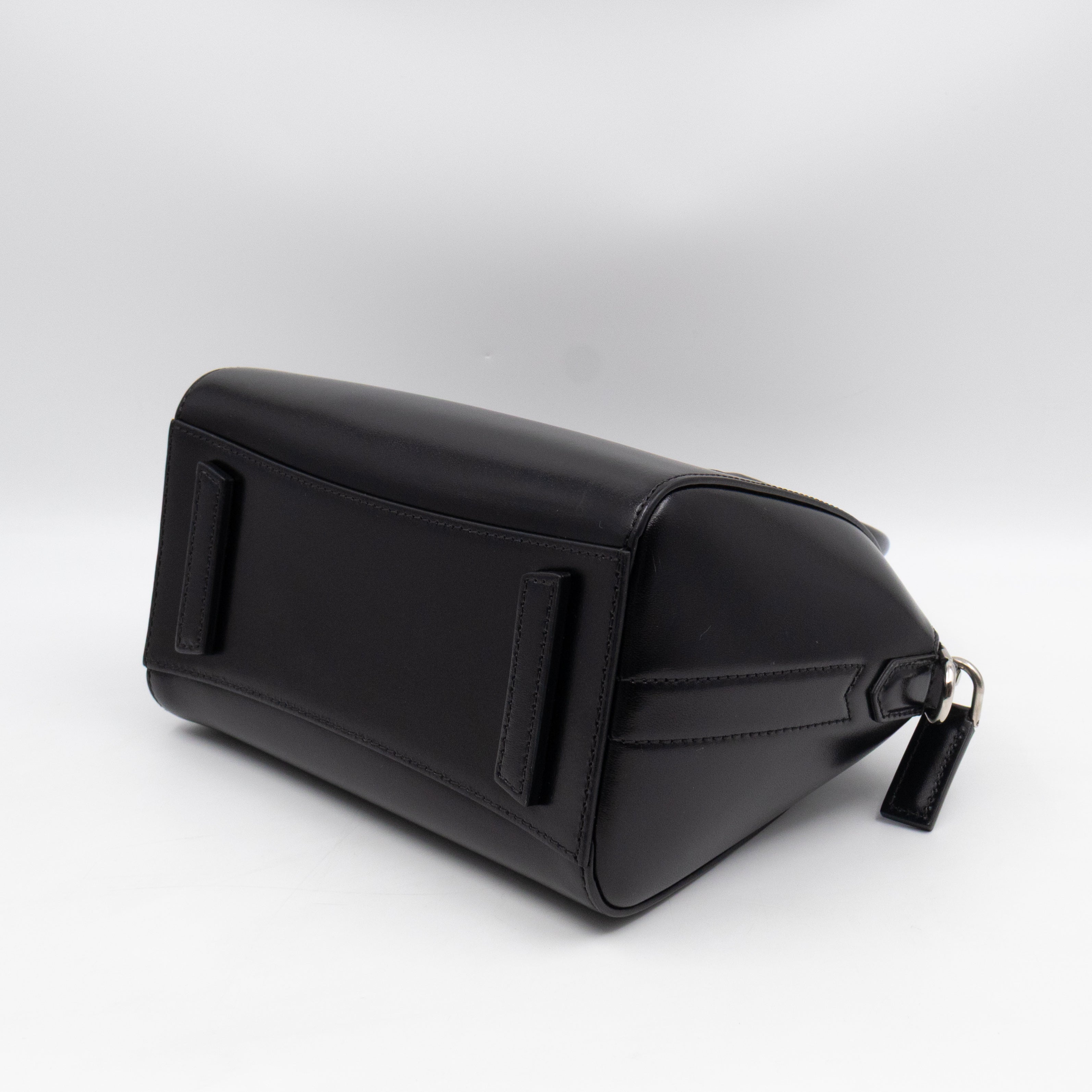 Antigona Mini Black Leather