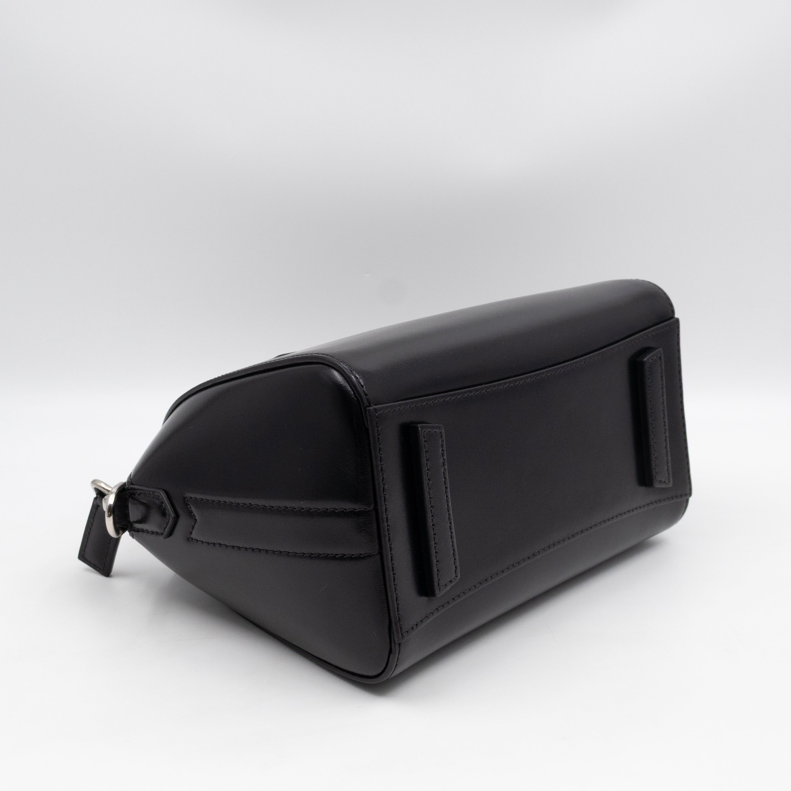 Antigona Mini Black Leather